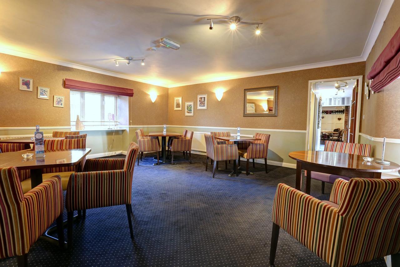 Carnaby Manor Court Hotel מראה חיצוני תמונה