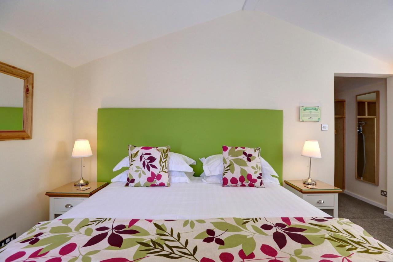 Carnaby Manor Court Hotel מראה חיצוני תמונה